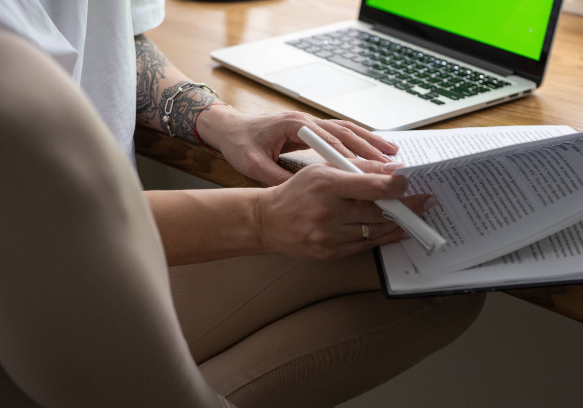 How to Write Therapy Website